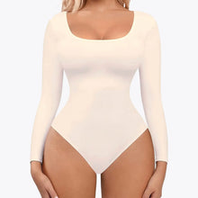 Bodysuit Modelator Tanga cu Mânecă Lungă RunwayShape - Square Neck